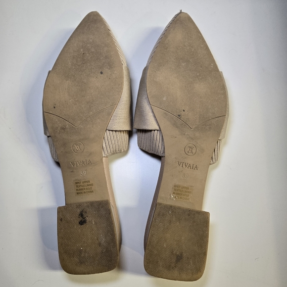 Vivaia Yaffa Pointed-Toe Knot Mules Almond Tan Flat Slides Neutral Office Size 8 - Picture 9 of 10
